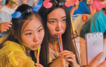 Understanding the Unique World of Chinese Selfies